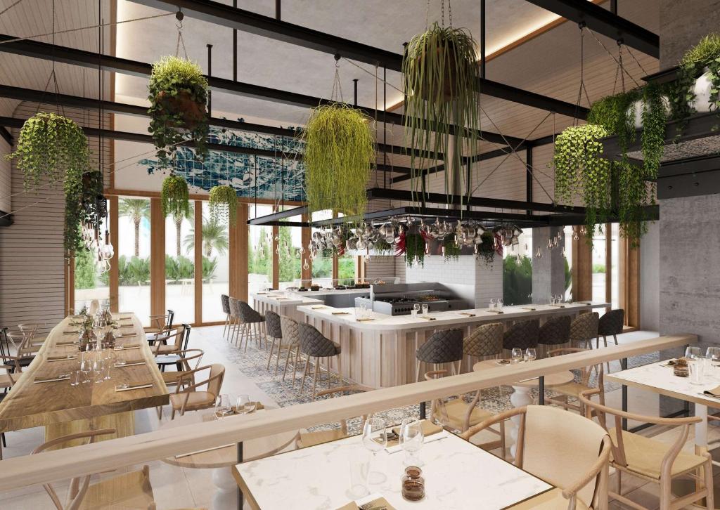 حياة ريجنسي كايرو ويست