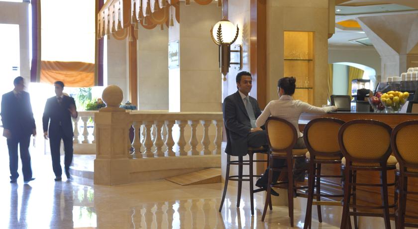 غرف انتركونتيننتال سيتى ستارز