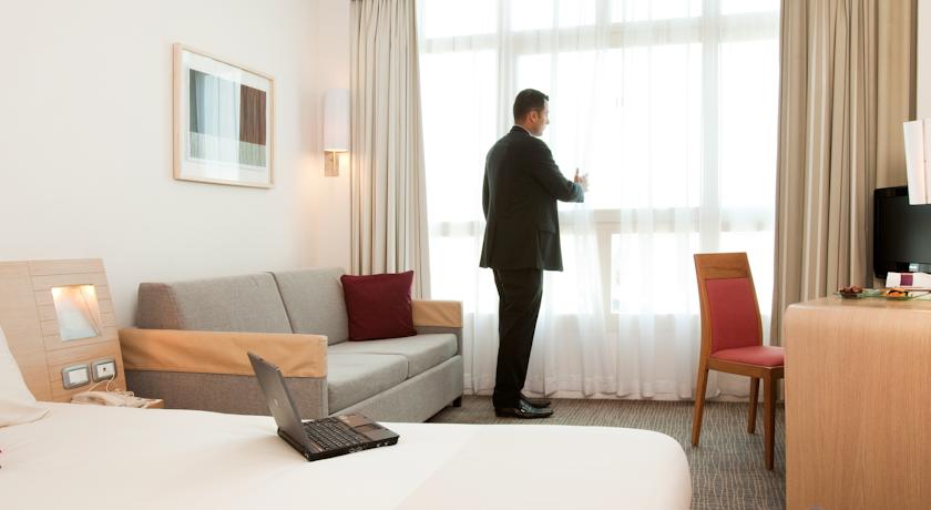 نوفوتيل كايرو البرج