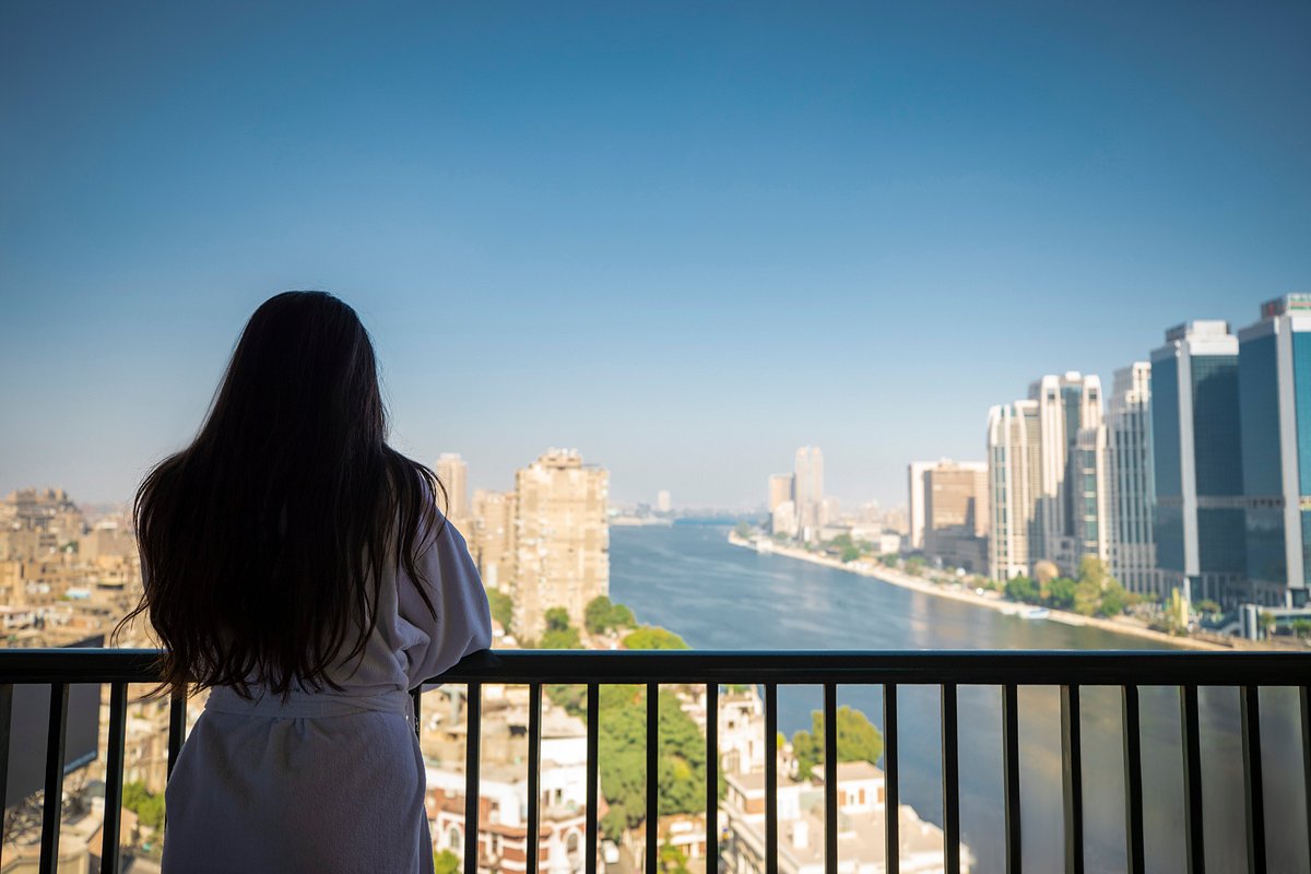 فندق ماريوت القاهرة وكازينو عمر الخيام