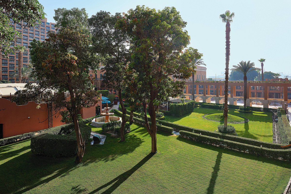 فندق ماريوت القاهرة وكازينو عمر الخيام