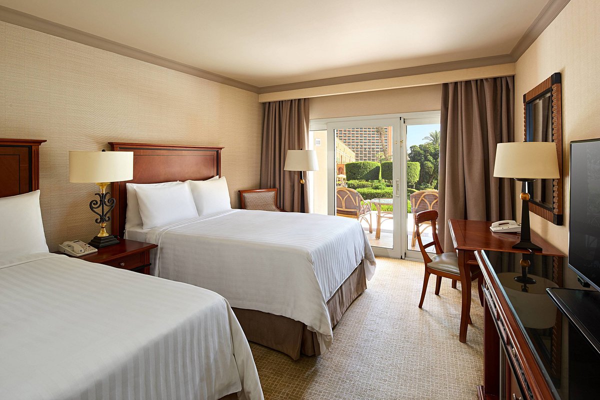 فندق ماريوت القاهرة وكازينو عمر الخيام