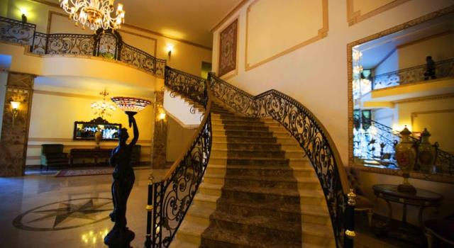 فندق باردايس ان بيتش المعمورة