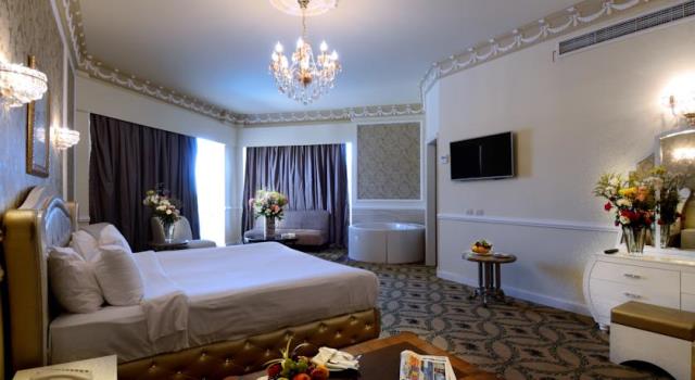 فندق باردايس ان بيتش المعمورة