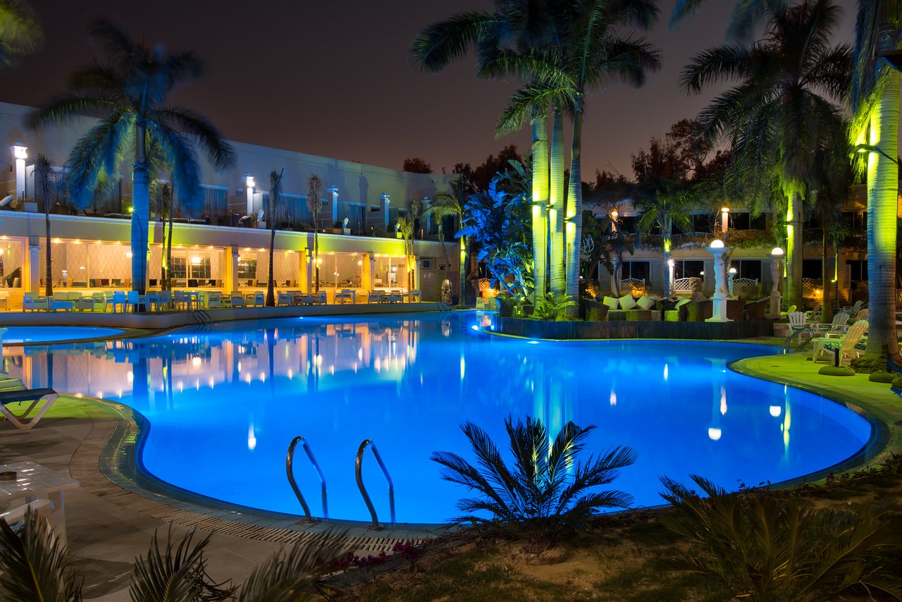 Fanadek Masr | فنادق مصر | فندق باردايس ان بيتش المعمورة