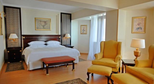 فندق شيراتون المنتزه