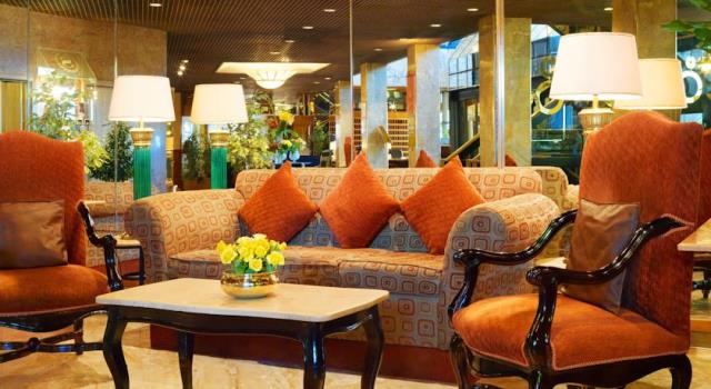 فندق شيراتون المنتزه