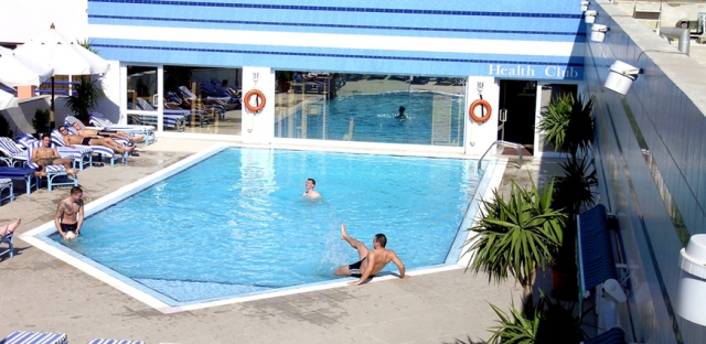 هيلتون جرين بلازا