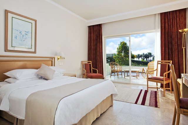 فندق ھیلتون بلازا