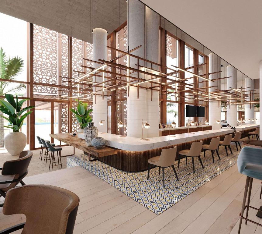 حياة ريجنسي كايرو ويست