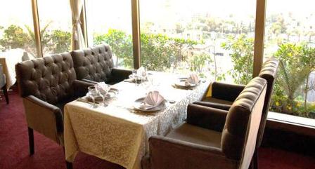 فندق البارون 4 نجوم