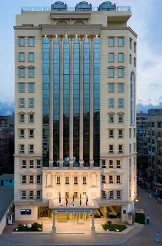 ‫فندق بارسيلو الهرم