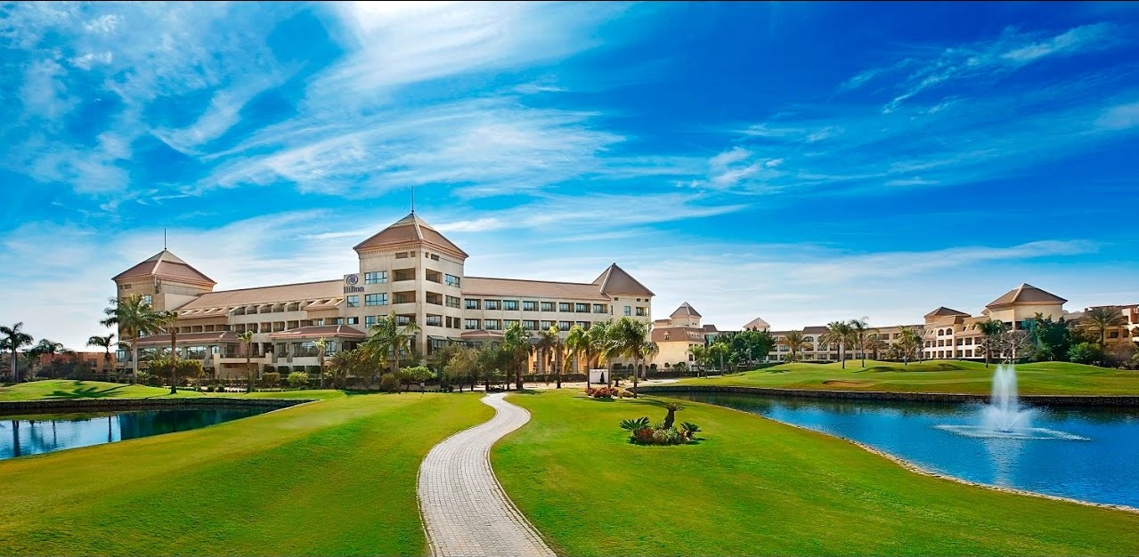 هيلتون بيراميدز جولف