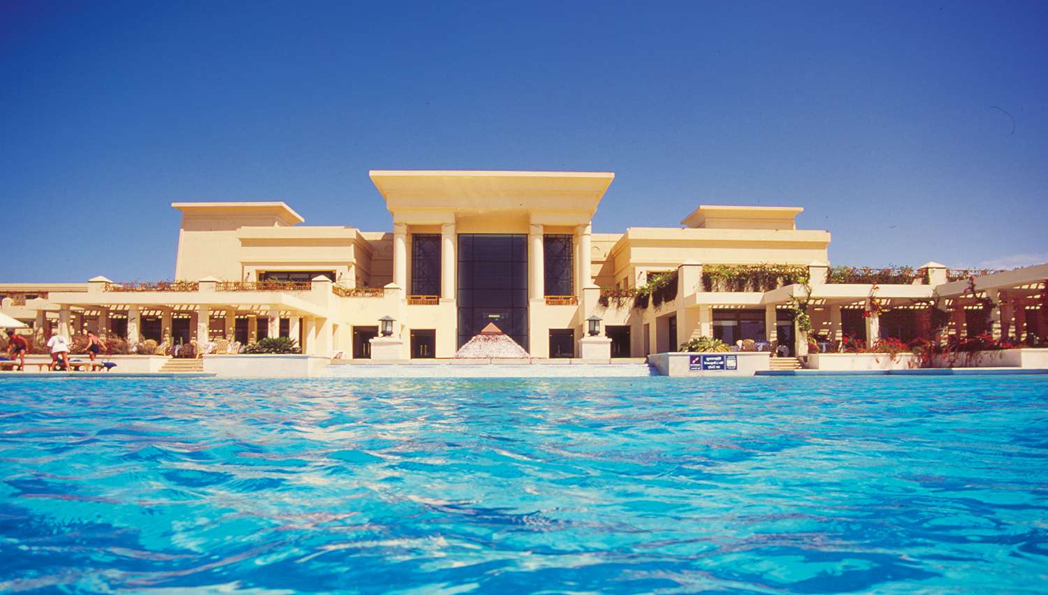 Fanadek Masr | فنادق مصر | شيراتون سوما باى ريزورت