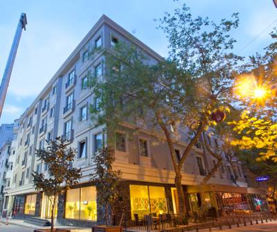 Fanadek Masr | فنادق مصر | فندق بارما تقسيم اسطنبول