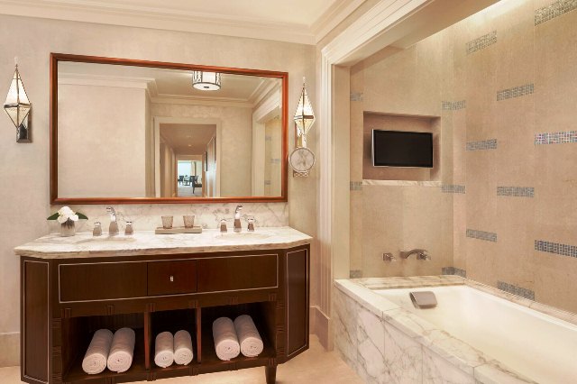 غرف سانت ريجيس القاهرة