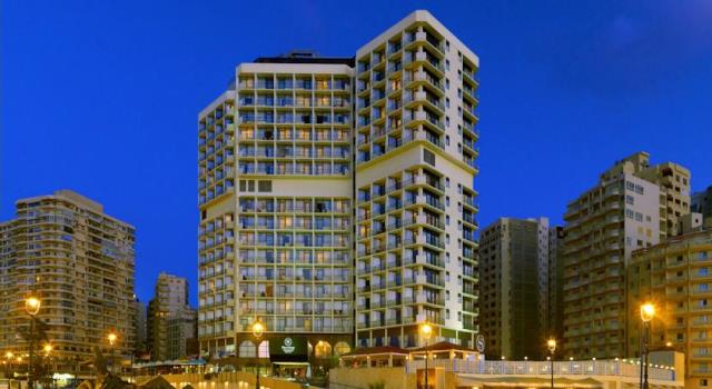 Fanadek Masr | فنادق مصر | فندق شيراتون المنتزه