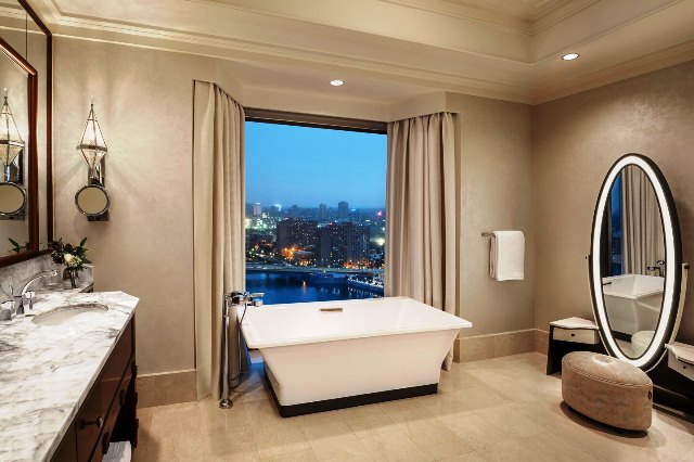 غرف سانت ريجيس القاهرة