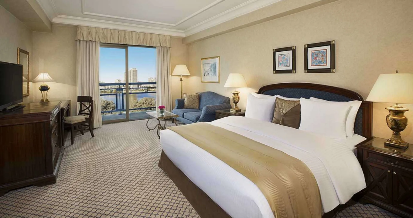 كونراد القاهرة وكازينو