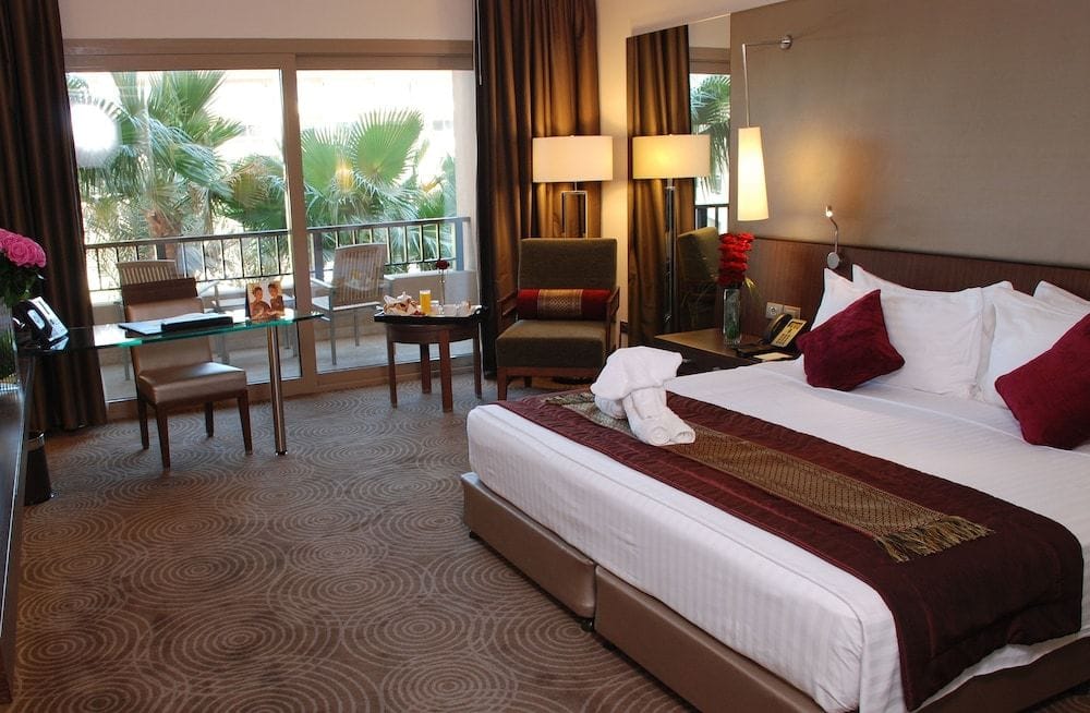 دوسيت تانى ليك فيو القاهرة